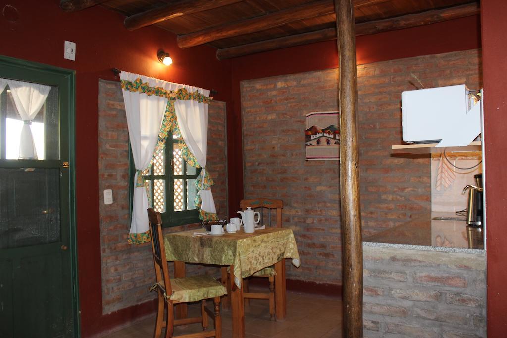 El Aleman Aparthotel Barreal Phòng bức ảnh